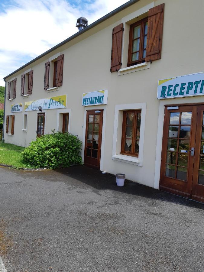 Logis Hotel Les Confins Du Perche Sceaux-sur-Huisne Exteriör bild